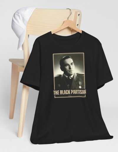 Josef Serinek (The Black Partisan) unisex tričko