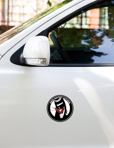 Anti-Racist Action kiss cut samolepky