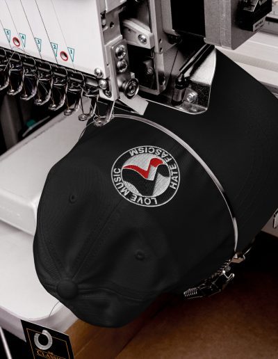 Love Music Hate Fascism kšiltovka