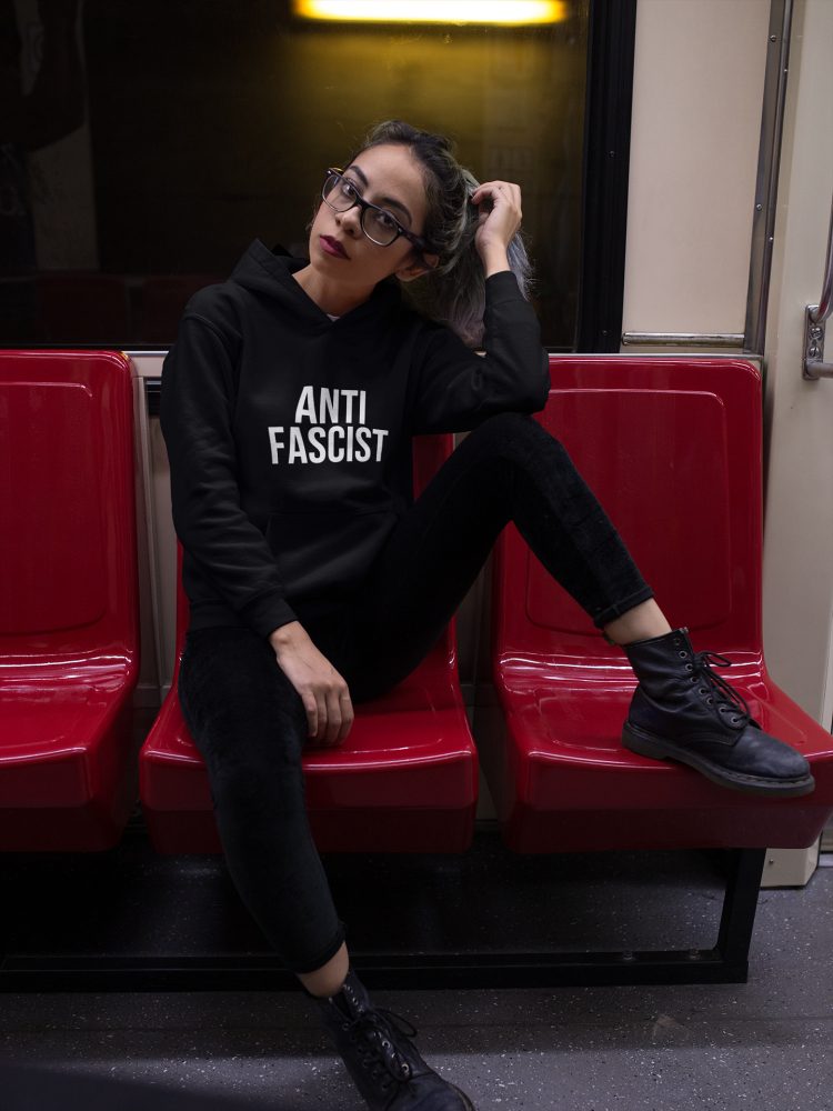 ANTIFASCIST organická mikina s kapucí