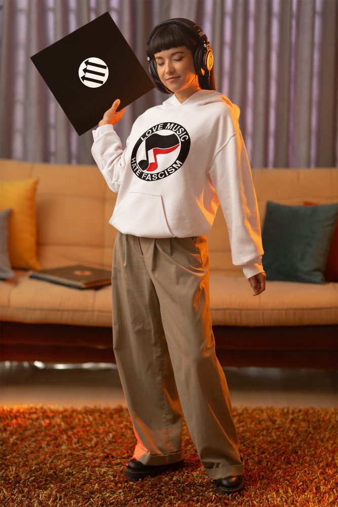 Love Music Hate Fascism organická mikina s kapucí