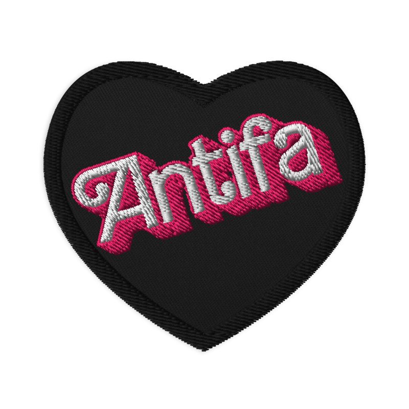 Antifa Barbie nášivka